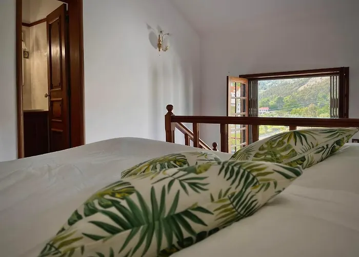 Bouro - Breathtaking Scenery Near Geres Terras de Bouro