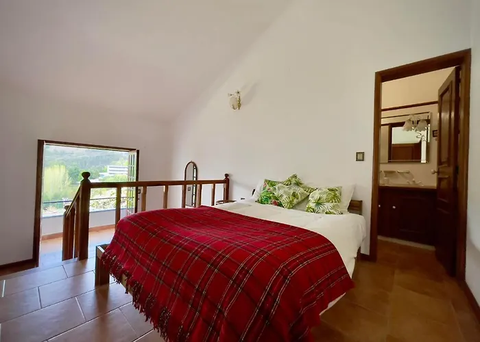 Bouro - Breathtaking Scenery Near Geres * Terras de Bouro